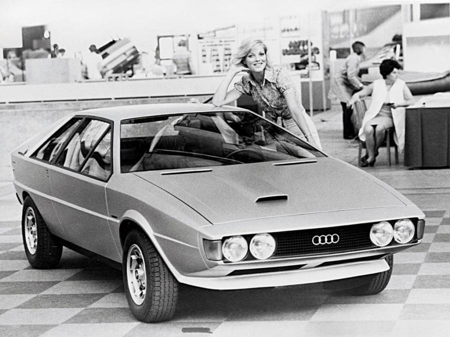  Audi Karmann Asso Di Picche Concept 1973 года  (фото 5 из 14)